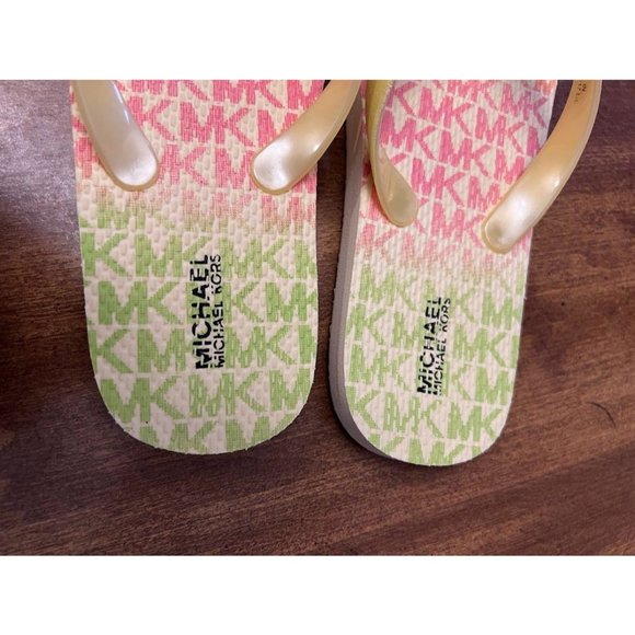 Michael Kors Girls' Endine Citrus Flip Flop Sandals - Picture 3 of 12